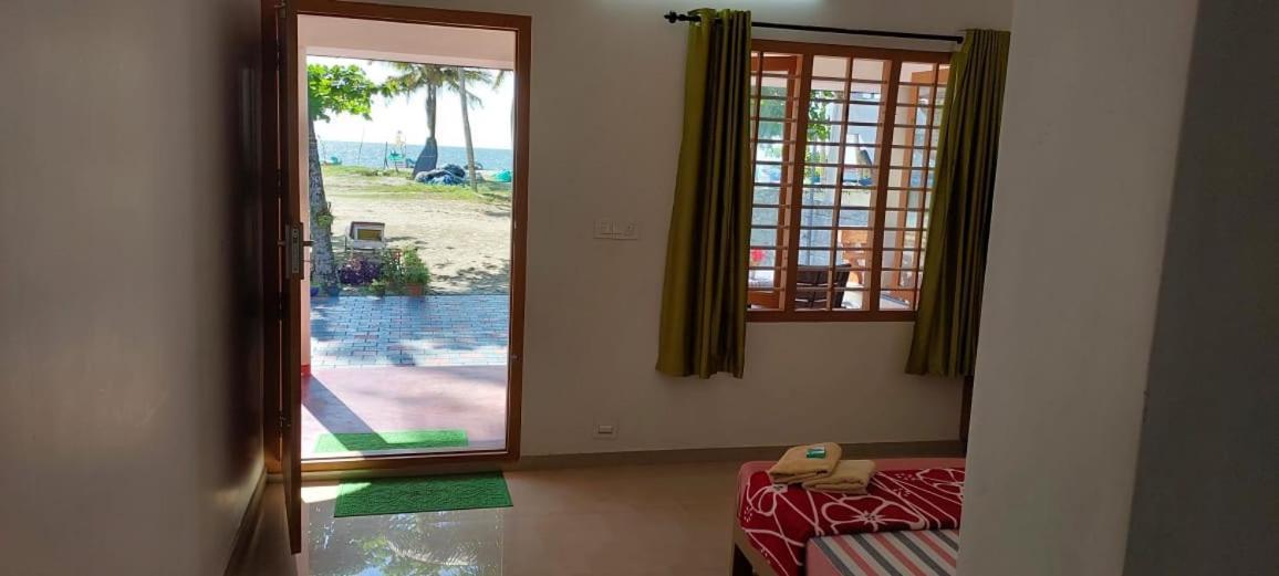 Marari Anna Beach Homestay Mararikulam Eksteriør bilde
